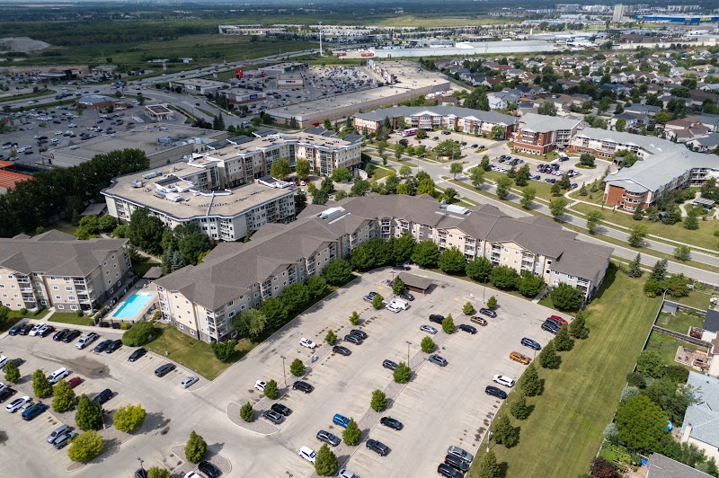 The complex from above, Linden Woods