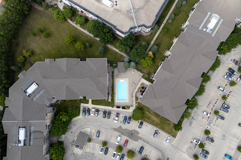The complex from above, Linden Woods