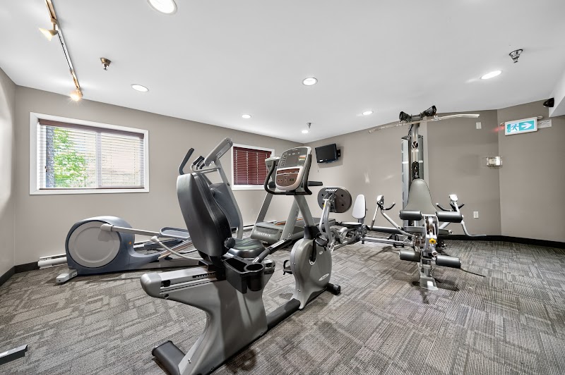 The fitness room, second angle