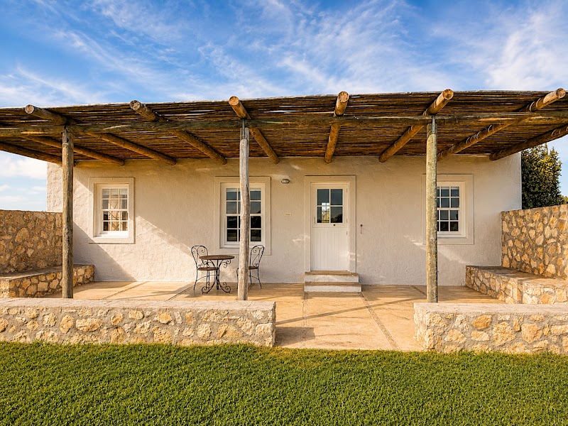 Cottage pergola terrace