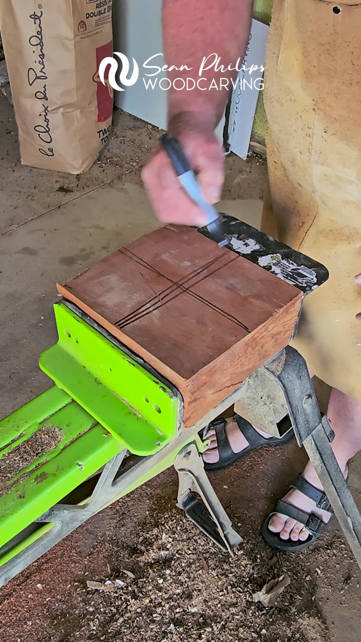 Carving Mahogany - 9"