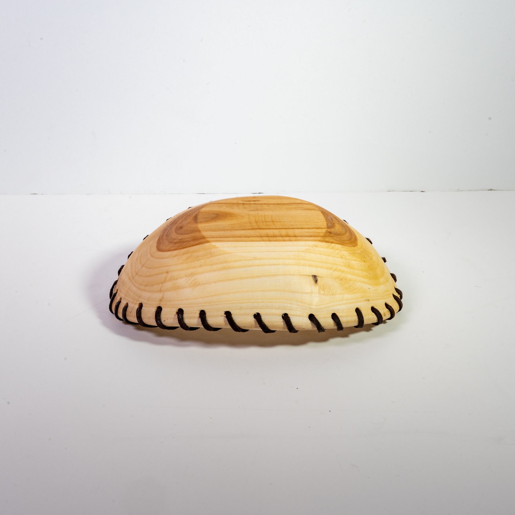 Ash + Leather - Gimli - 9" view 5