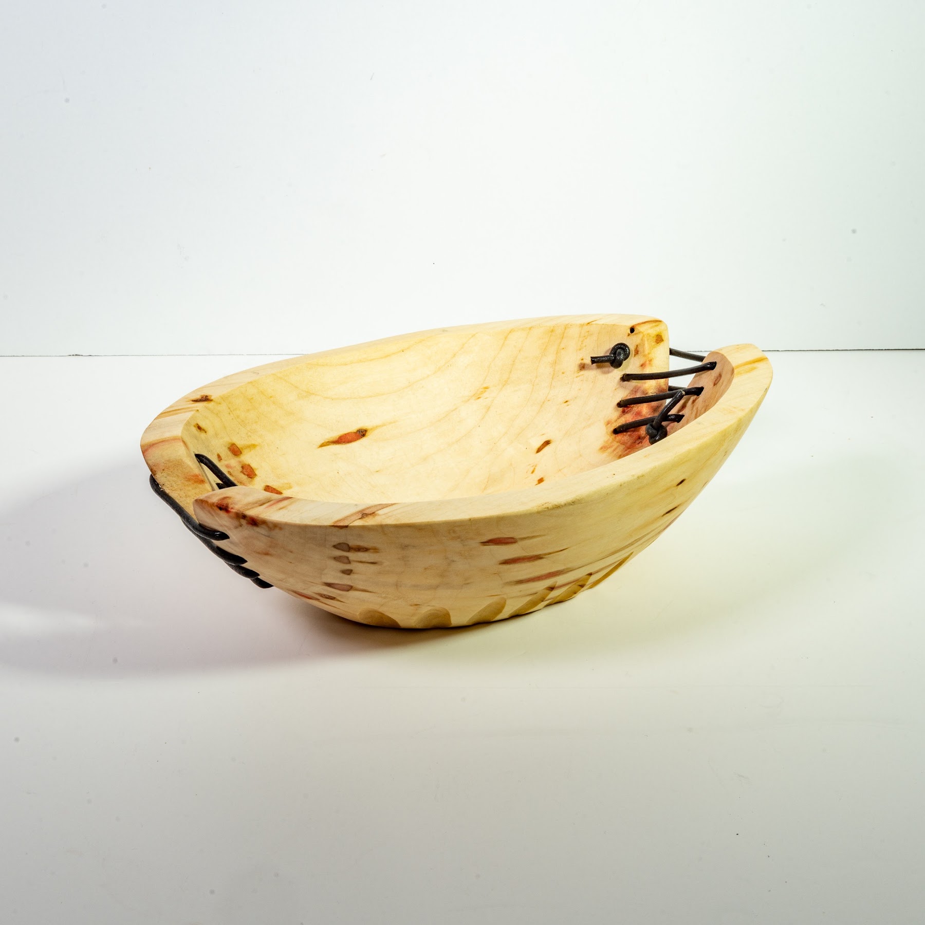 Manitoba Maple + Leather - St. Boniface - 14"