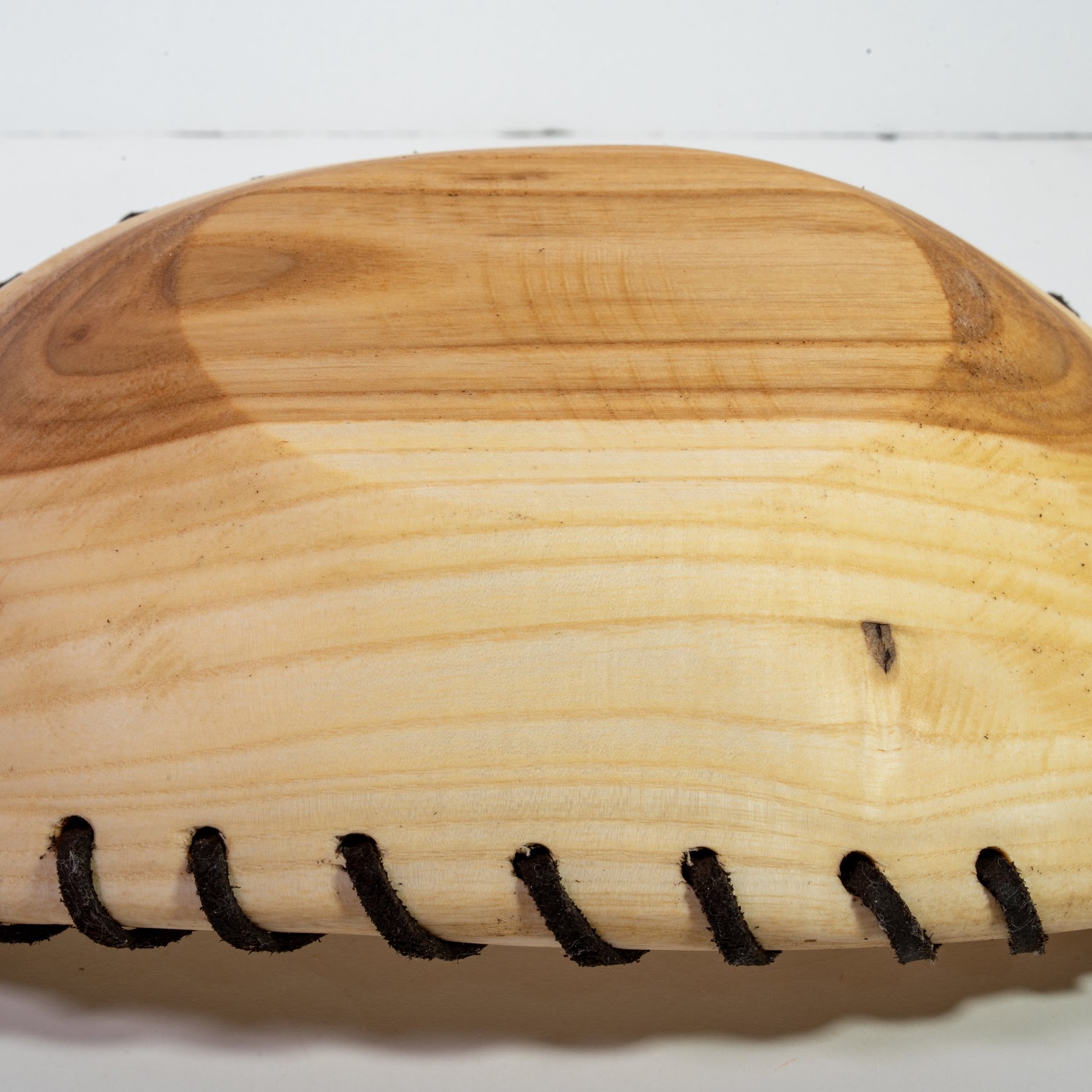 Ash + Leather - Gimli - 9" view 6
