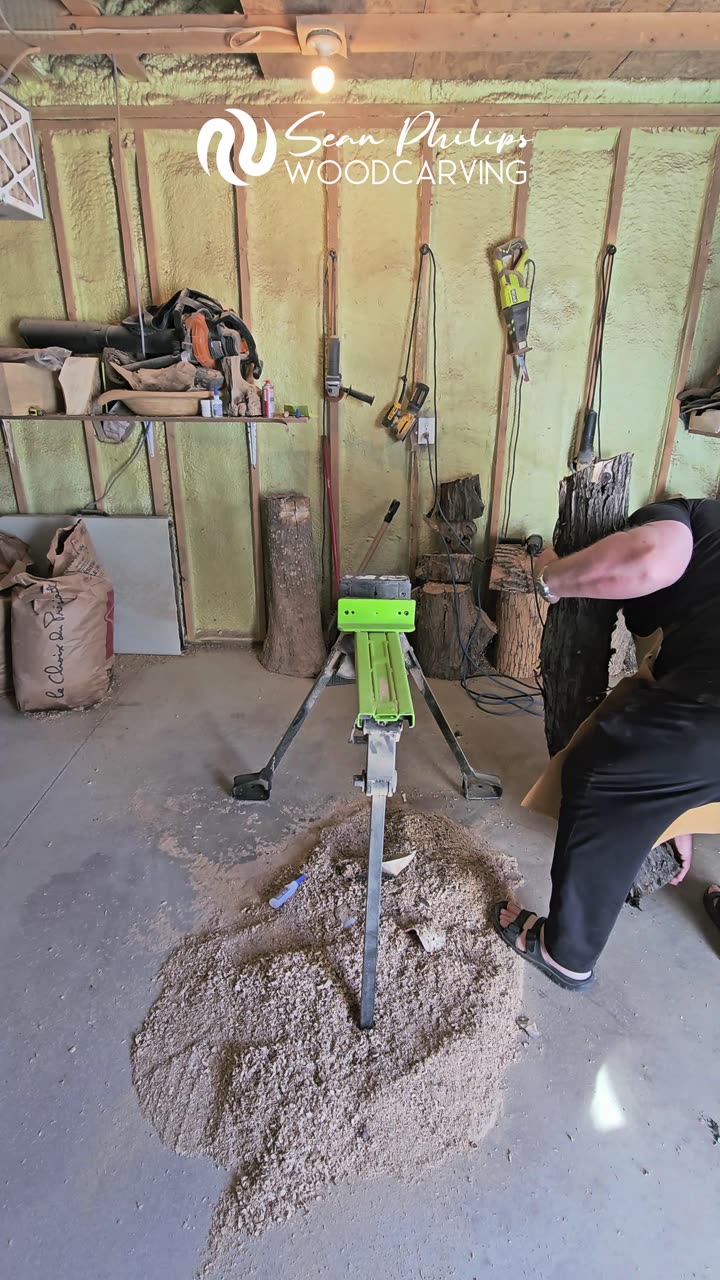 Carving Olive Vase · April 2025